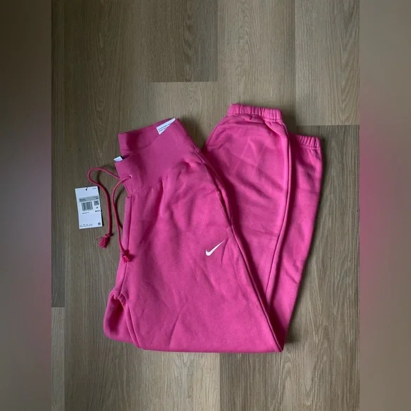NWT nike fleece jogger women’s XS - Picture 1 of 3